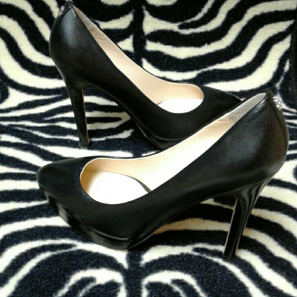 Coach leather high heels with platform - Picture 3 of 5